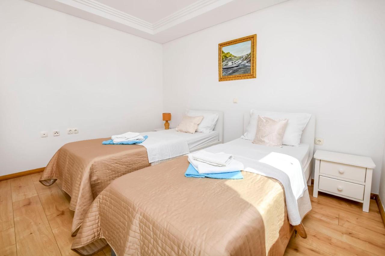 Apartments Silvana Rogoznica  Exterior photo